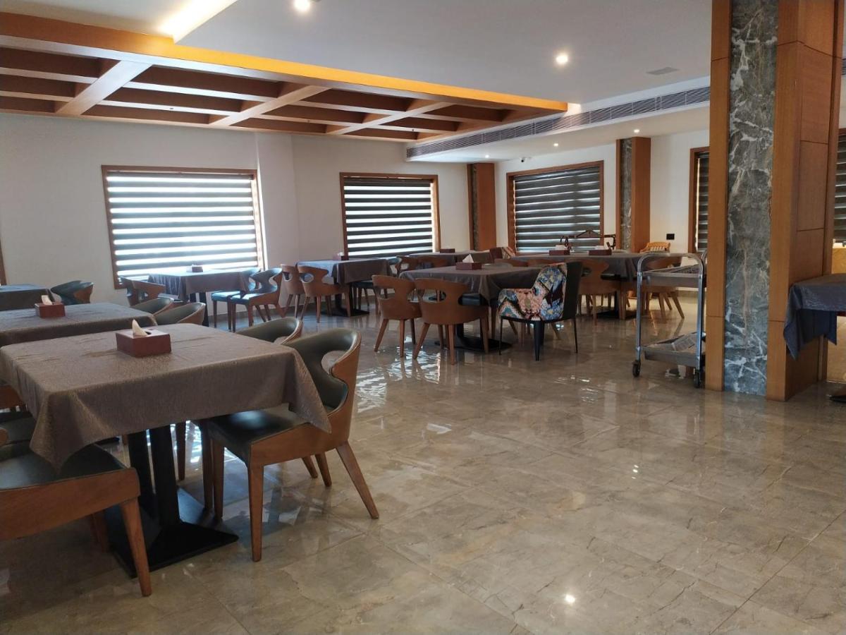 فندق Mothimahal Residency Thrissur المظهر الخارجي الصورة