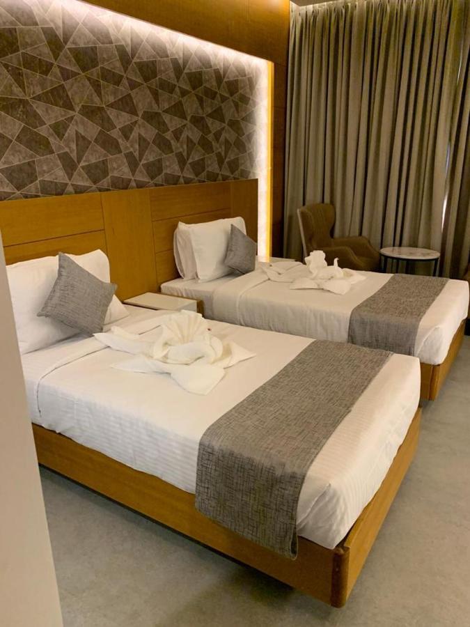 فندق Mothimahal Residency Thrissur المظهر الخارجي الصورة